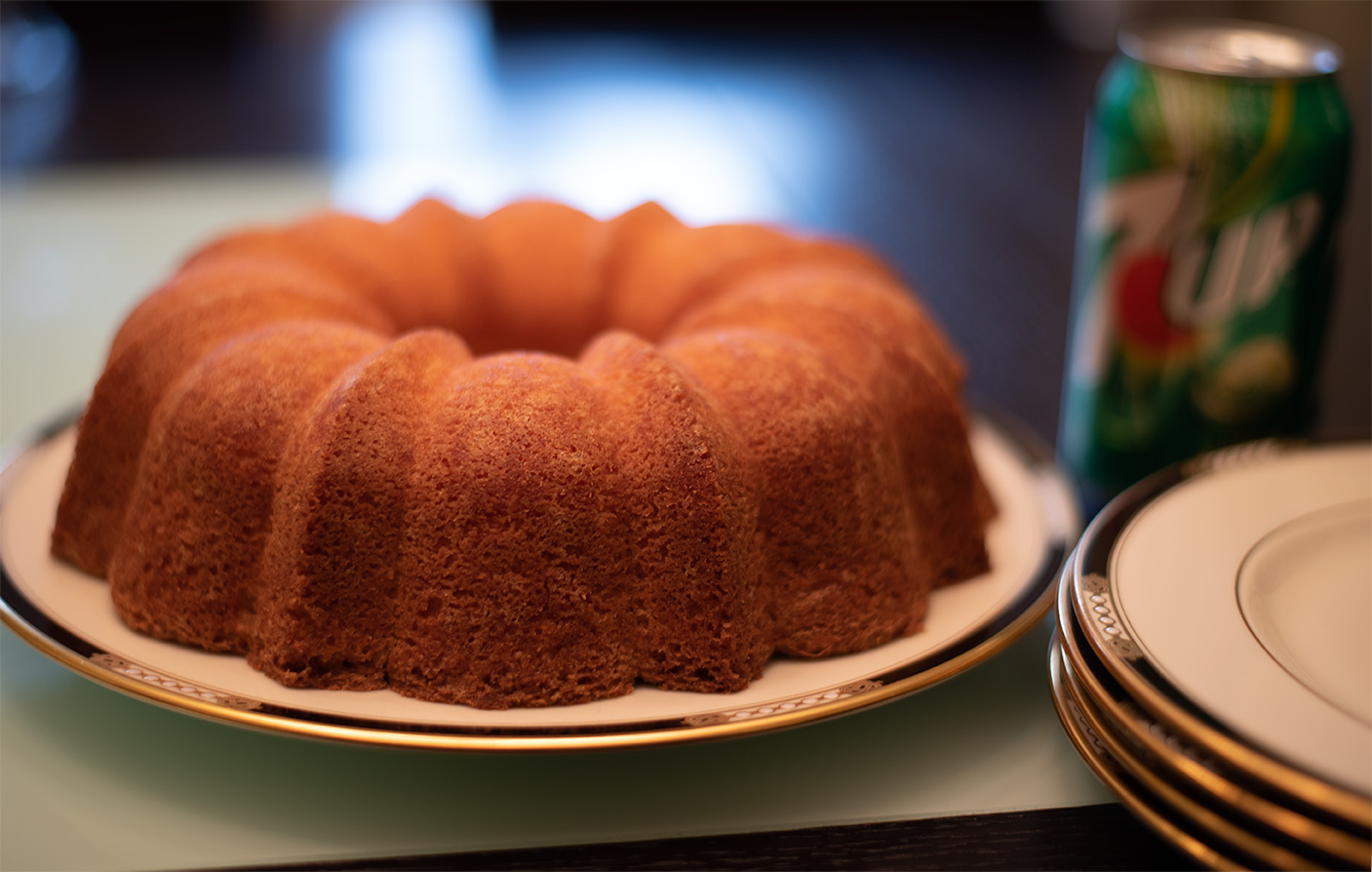 7UP® Bundt Cake - For Shipping Only – Joyful Bundts